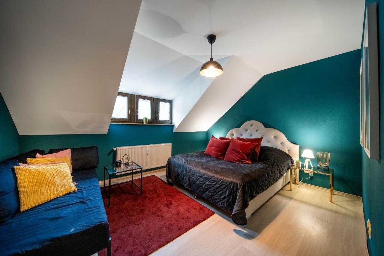 Bismarck Apt Mit Schoenem Balkon Bad Ems Exterior foto